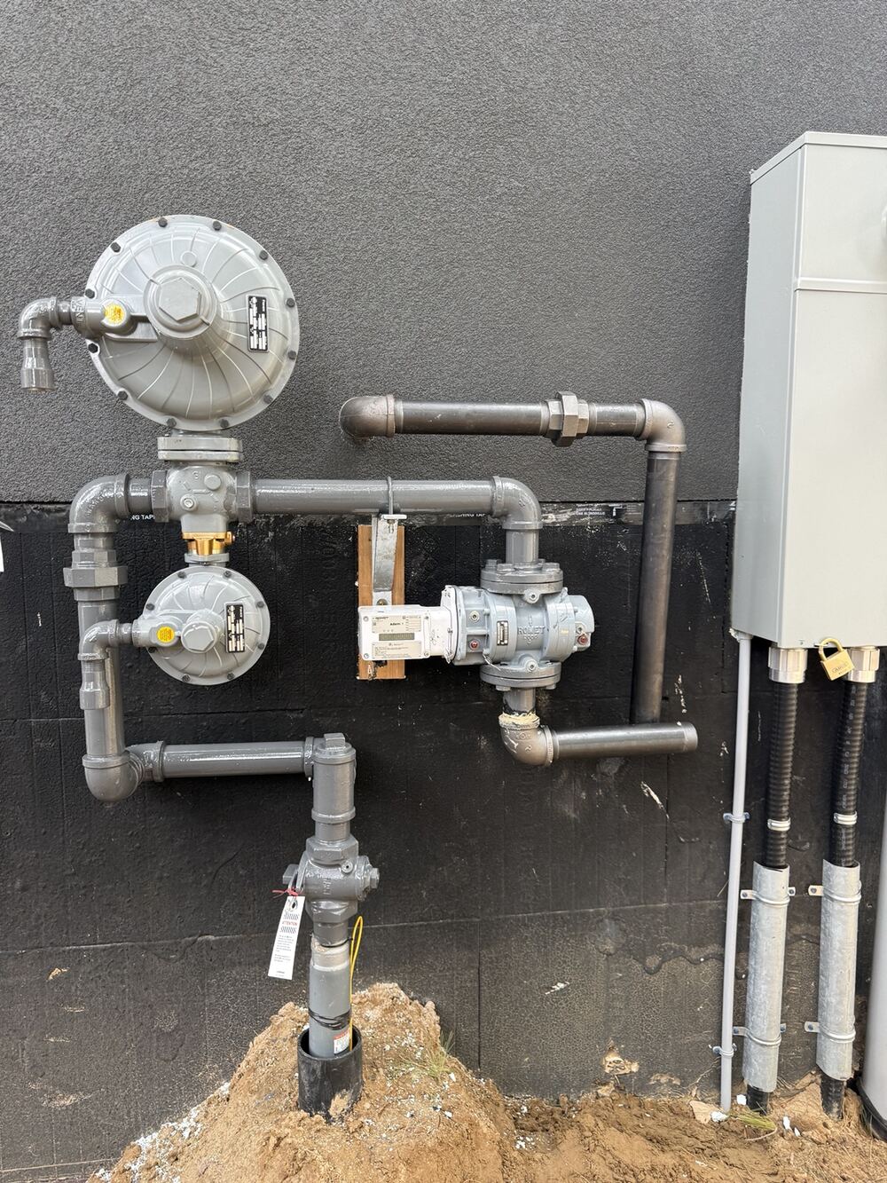 Commercial gas piping regulators and meter assembly installed by Airmaxx